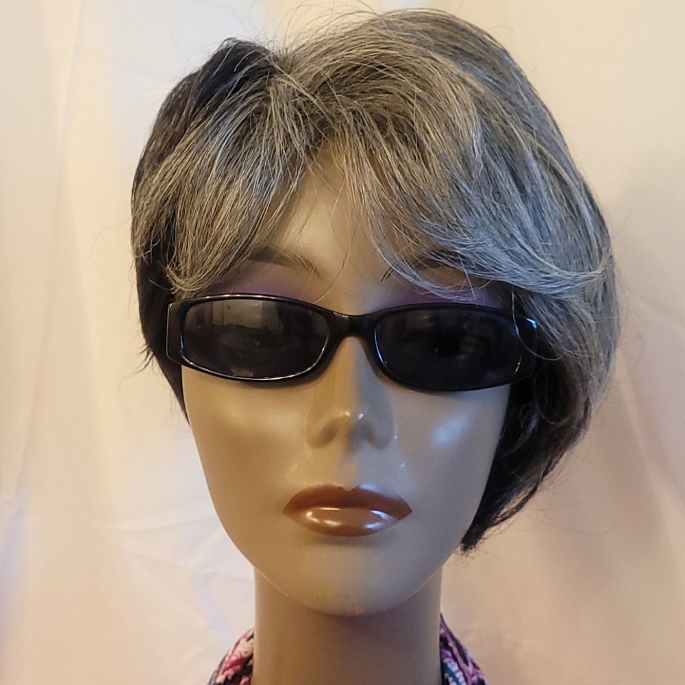 LADIES DESIGNER PRESCRIPTION SUNGLASSES 🕶